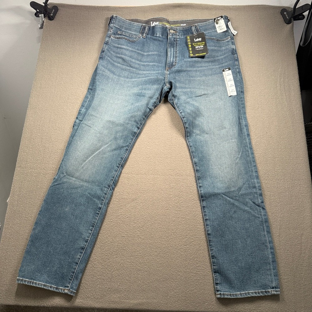 Lee Extreme Motion MVP Nelson Slim Straight Jeans Mens 42x32 Blue 2018456